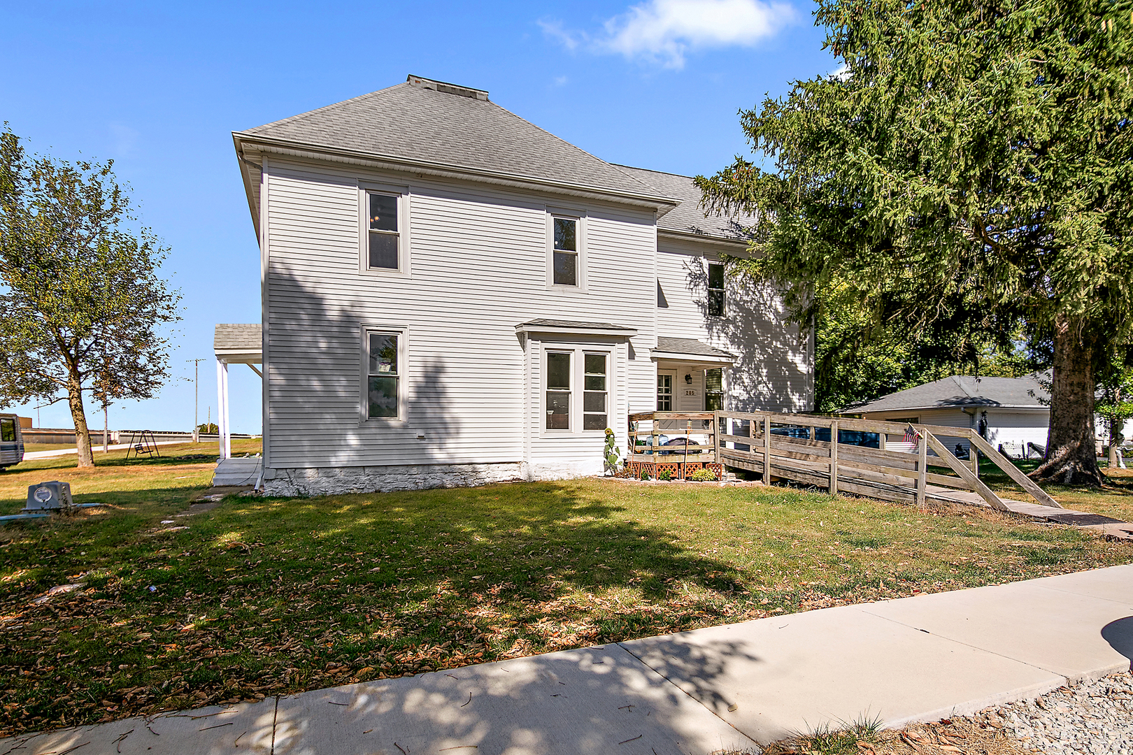 205 East Jeffery Street Cullom, IL 60929 - Photo 24 of 24