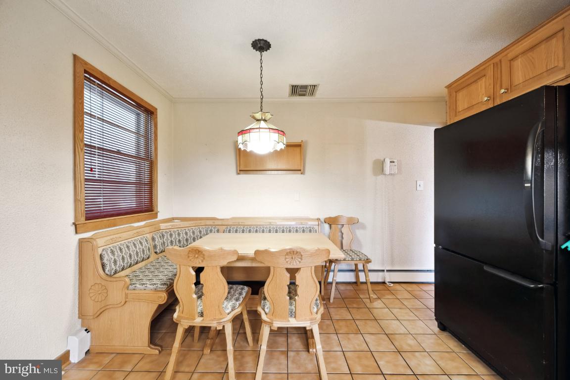 10193 Cabery Road Ellicott City, MD 21042 - Photo 12 of 35 Gallery Image 12