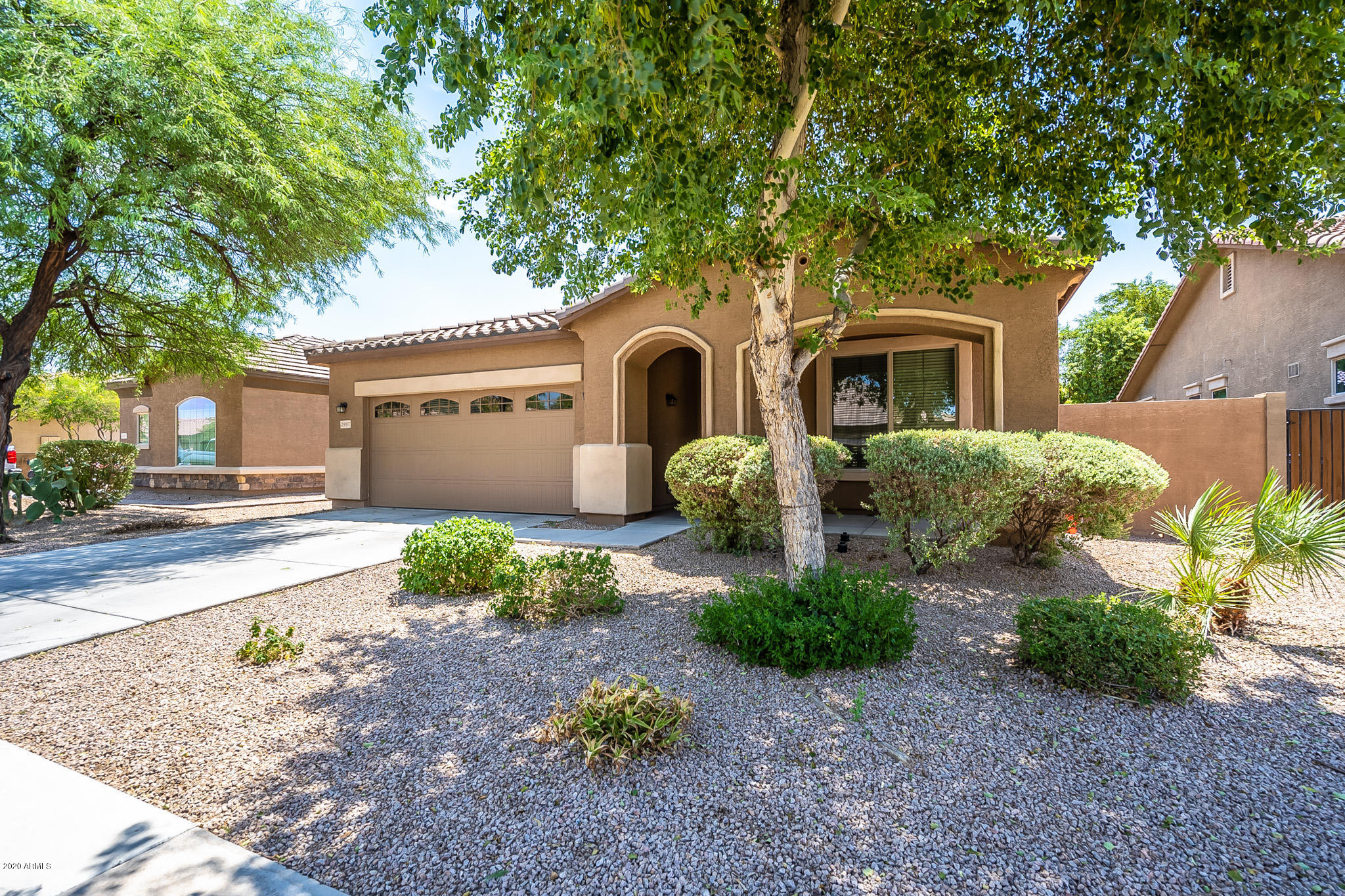 2997 East Ridgewood Lane Gilbert, AZ 85298 - Photo 3 of 52 Side View