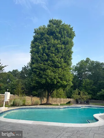 $899,000 | 5 Tara Drive, Mount Laurel, NJ 08054