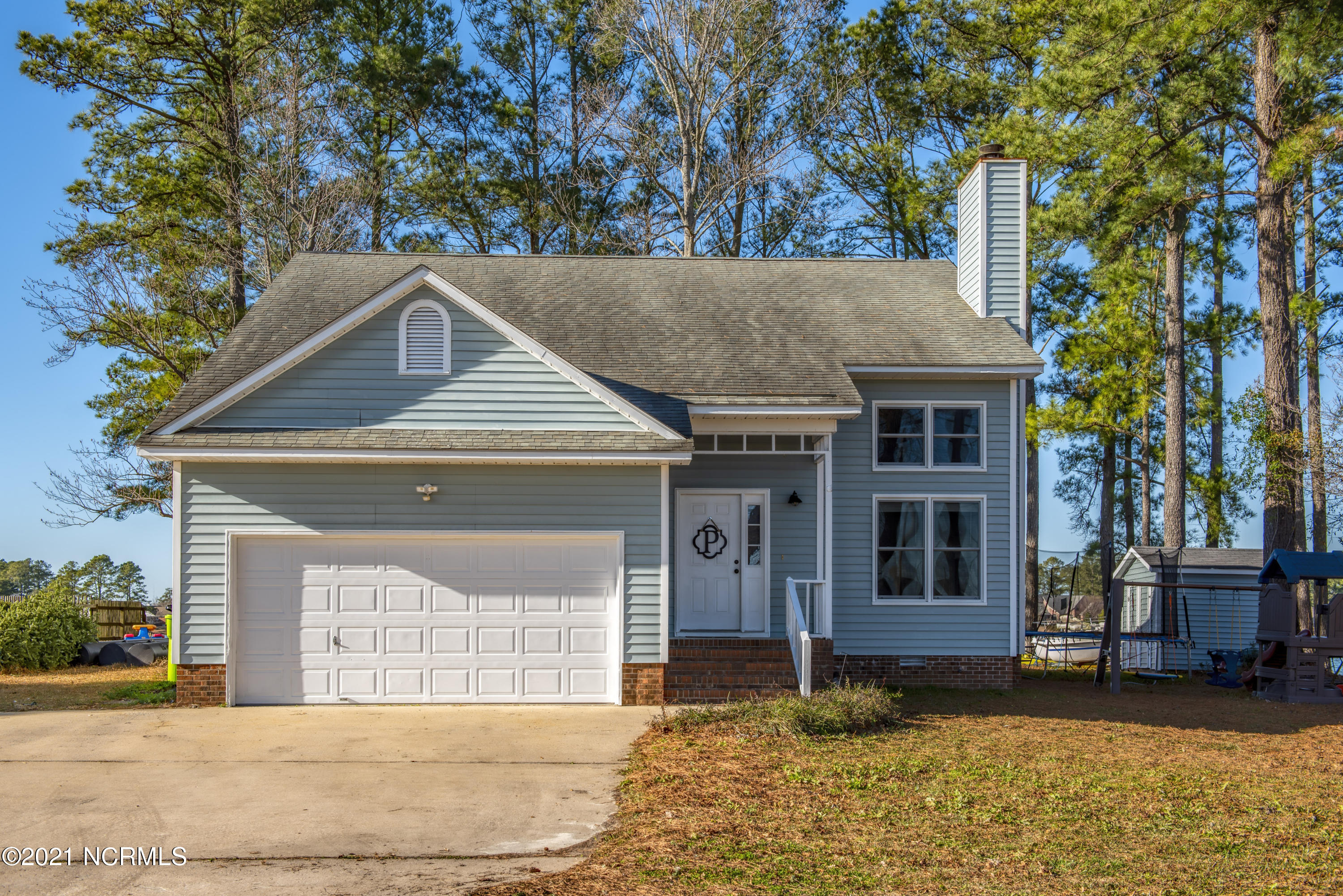 908 Williams Road New Bern, NC 28562 - Photo 1 of 28 Front