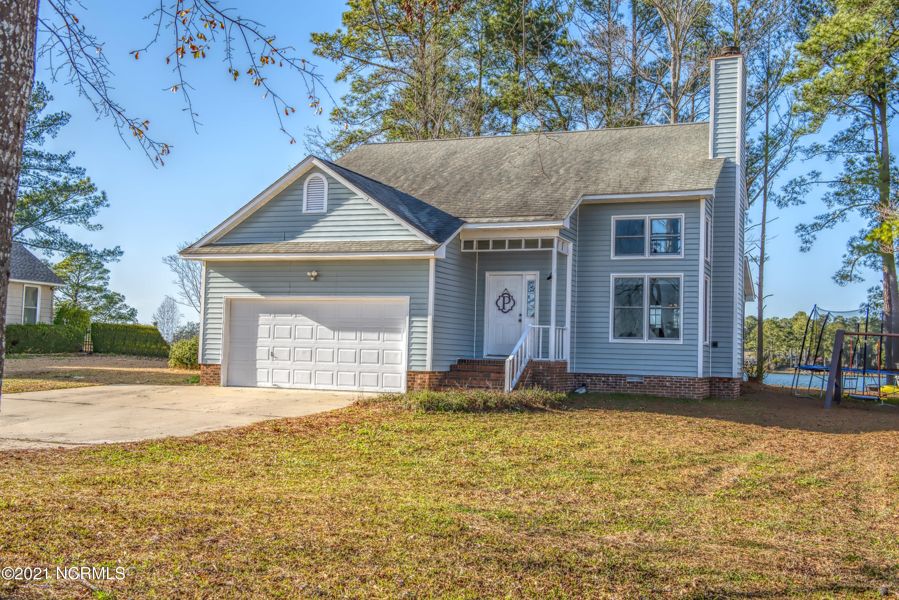 908 Williams Road New Bern, NC 28562 - Photo 5 of 28 Front