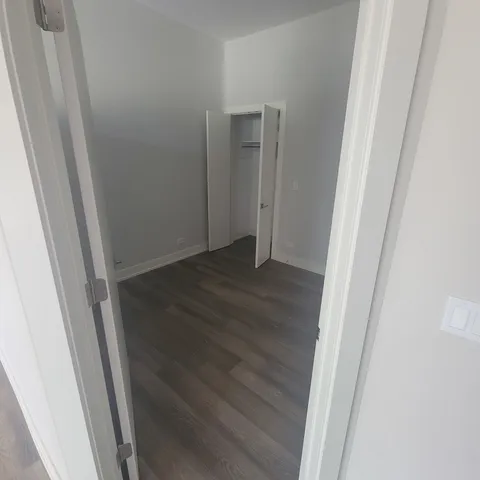 $2,845 | 2443 North Western Avenue, Unit 203, Chicago, IL 60647