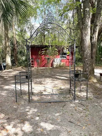 $300,000 | 1302 Southeast Wacahoota Road, Micanopy, FL 32667