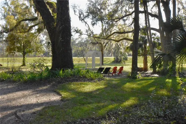 $300,000 | 1302 Southeast Wacahoota Road, Micanopy, FL 32667
