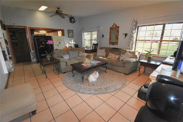 $300,000 | 1302 Southeast Wacahoota Road, Micanopy, FL 32667
