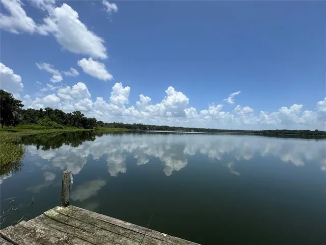 $300,000 | 1302 Southeast Wacahoota Road, Micanopy, FL 32667