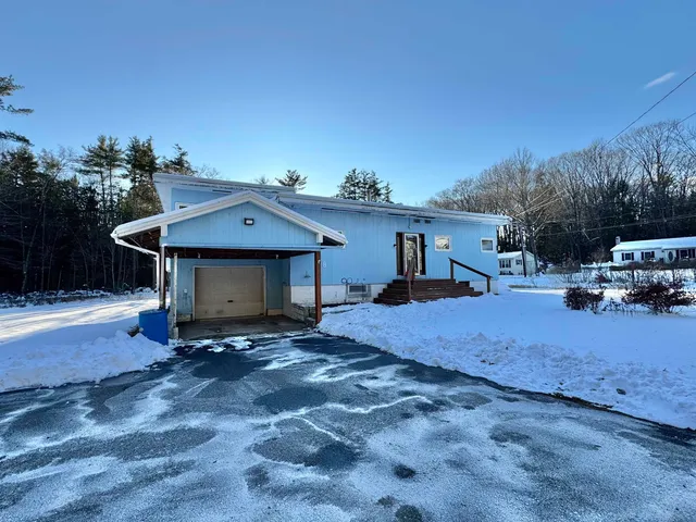 $2,100 | 38 Old Walpole Road, Keene, NH 03431