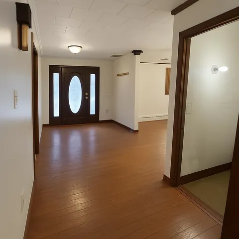 $2,100 | 38 Old Walpole Road, Keene, NH 03431