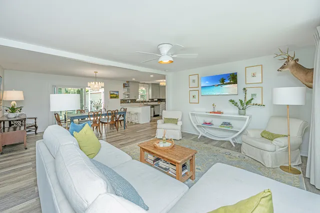 $425,000 | 6020 Meadowcliff Avenue, Hanahan, SC 29410