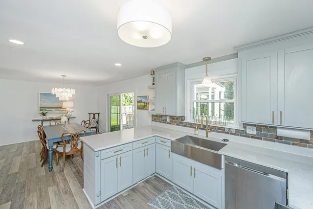 $425,000 | 6020 Meadowcliff Avenue, Hanahan, SC 29410