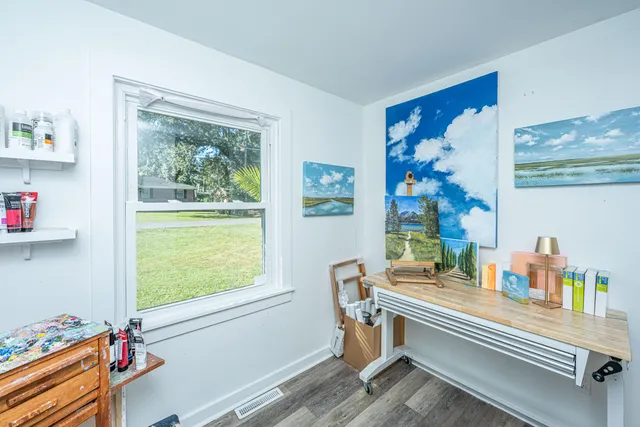 $425,000 | 6020 Meadowcliff Avenue, Hanahan, SC 29410