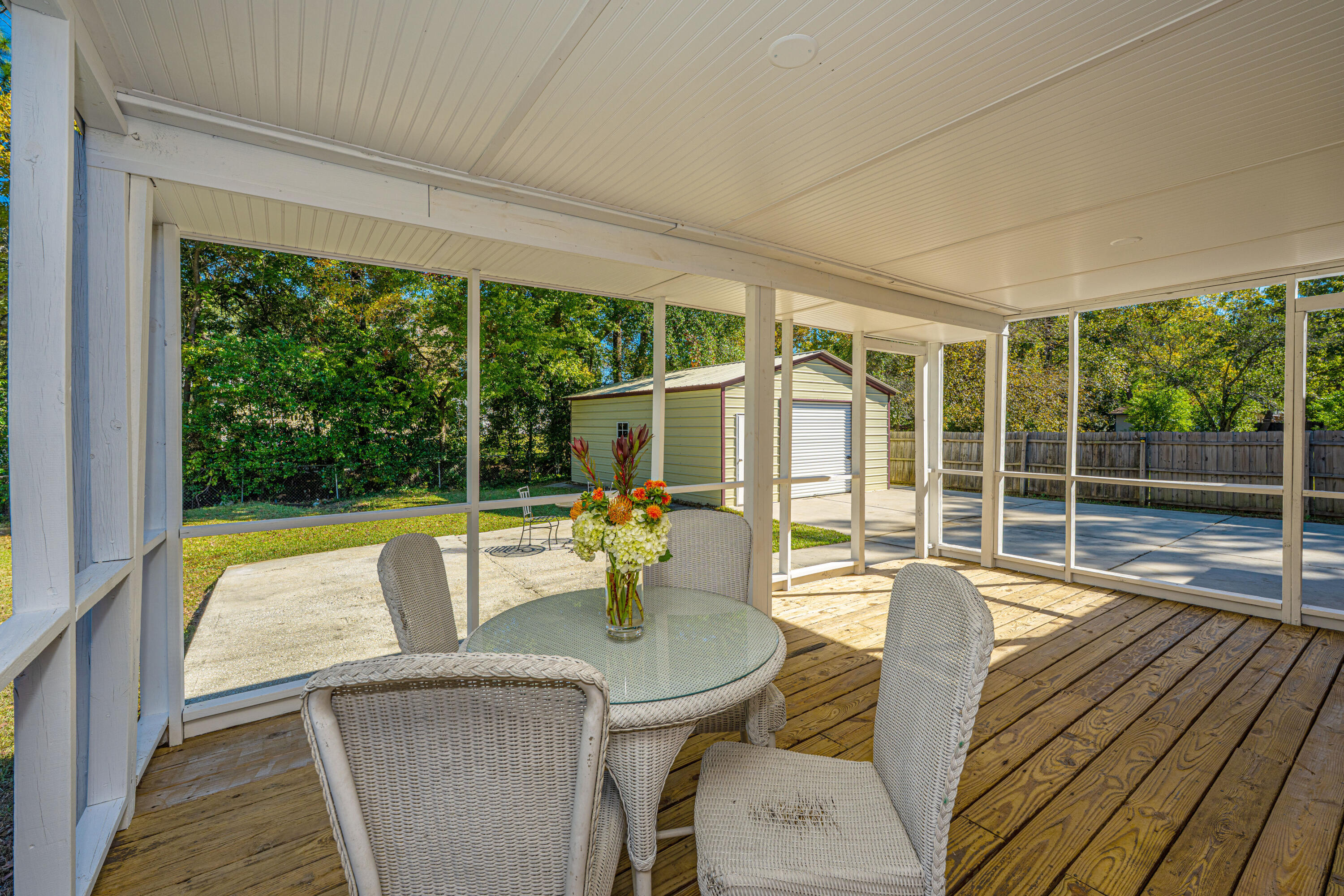 6020 Meadowcliff Avenue Hanahan, SC 29410 - Photo 39 of 52 6020MeadowcliffAve044