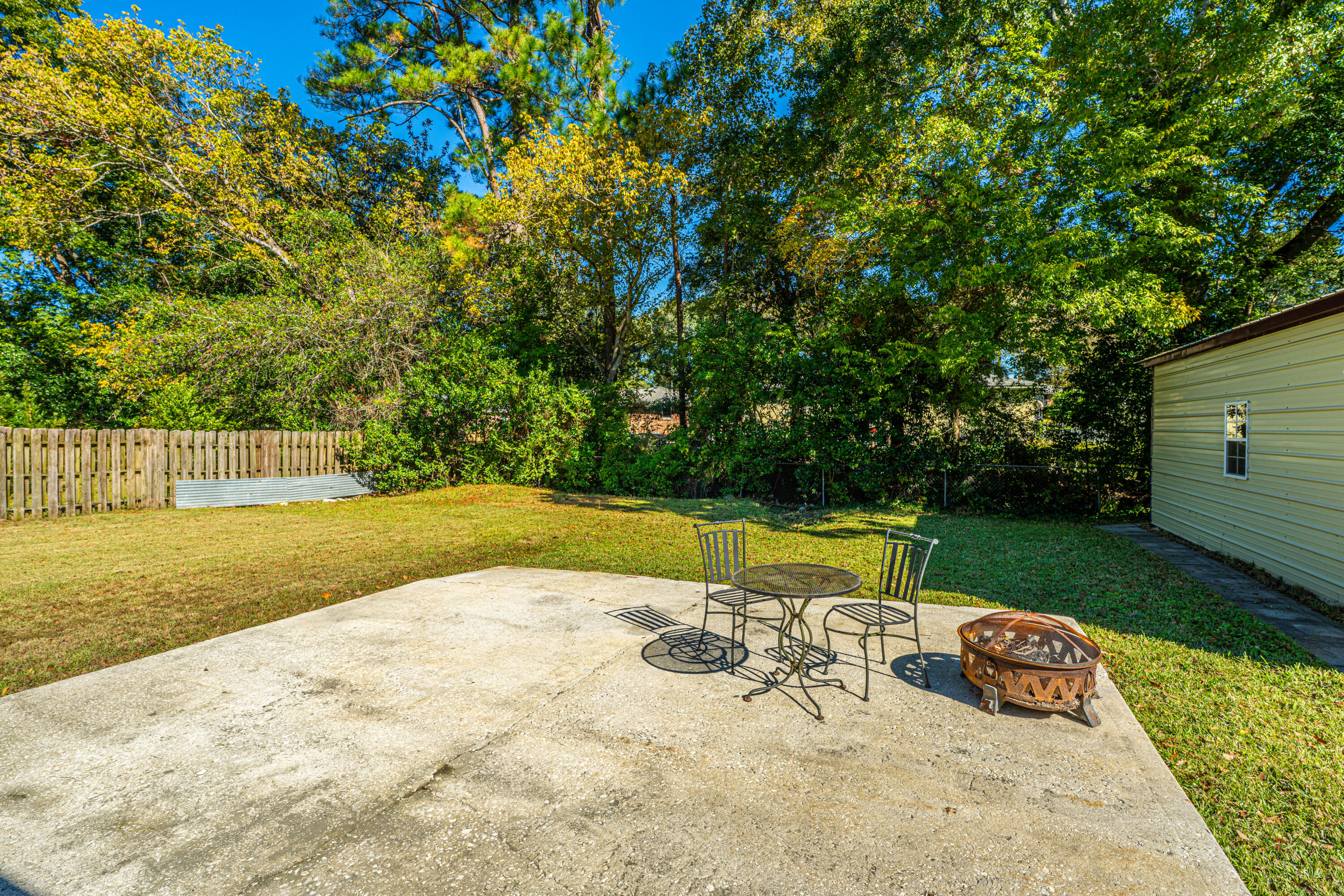 6020 Meadowcliff Avenue Hanahan, SC 29410 - Photo 40 of 52 6020MeadowcliffAve048