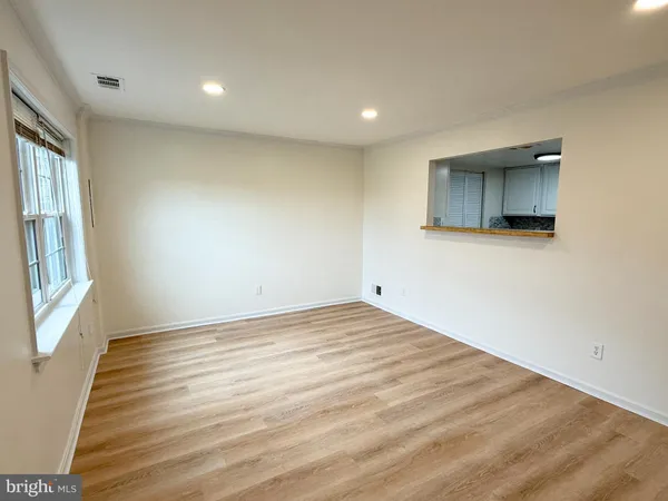 $405,000 | 9833 Hagel Circle, Lorton, VA 22079