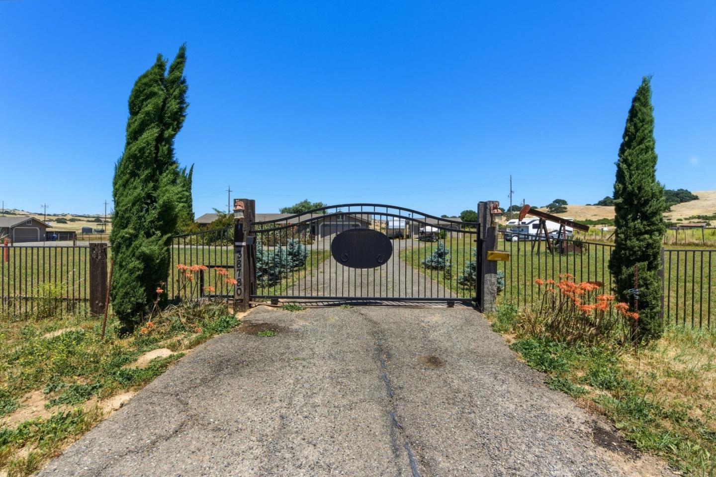 38780 Dinosaur Point Road Hollister, CA 95023 - Photo 29 of 34 a picture of street view