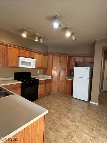 $1,800 | 9333 Golden Grape Court, Las Vegas, NV 89148