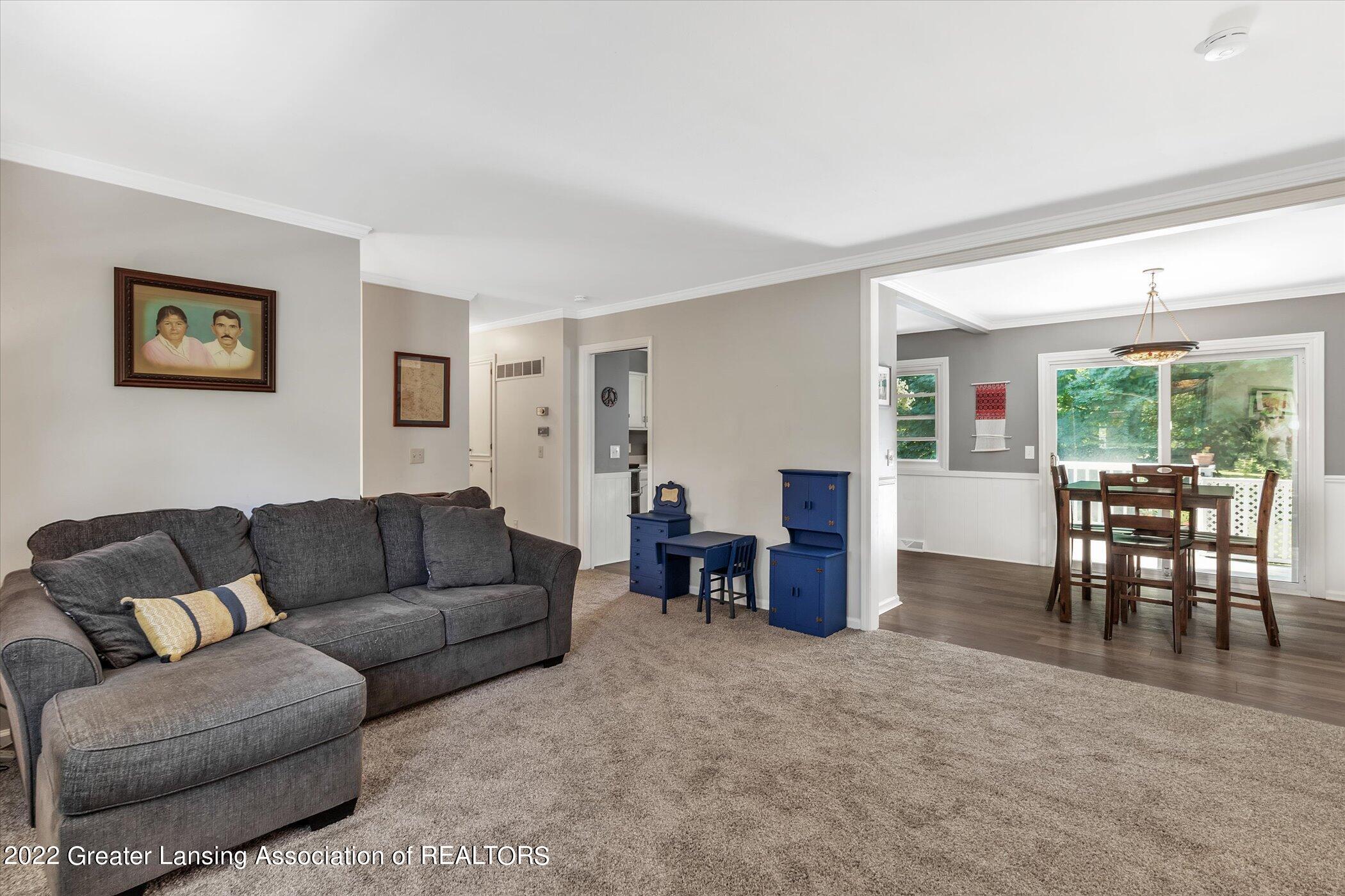 1459 Cheboygan Road Okemos, MI 48864 - Photo 8 of 57 07-1459-Cheboygan-Rd-WindowStill-Real-Es