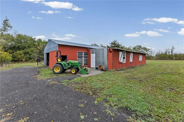 $630,000 | 37690 Highway 169, Osawatomie, KS 66064