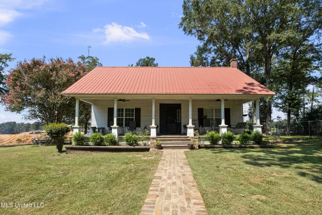 $255,900 | 3200 Tower Road, Wesson, MS 39191