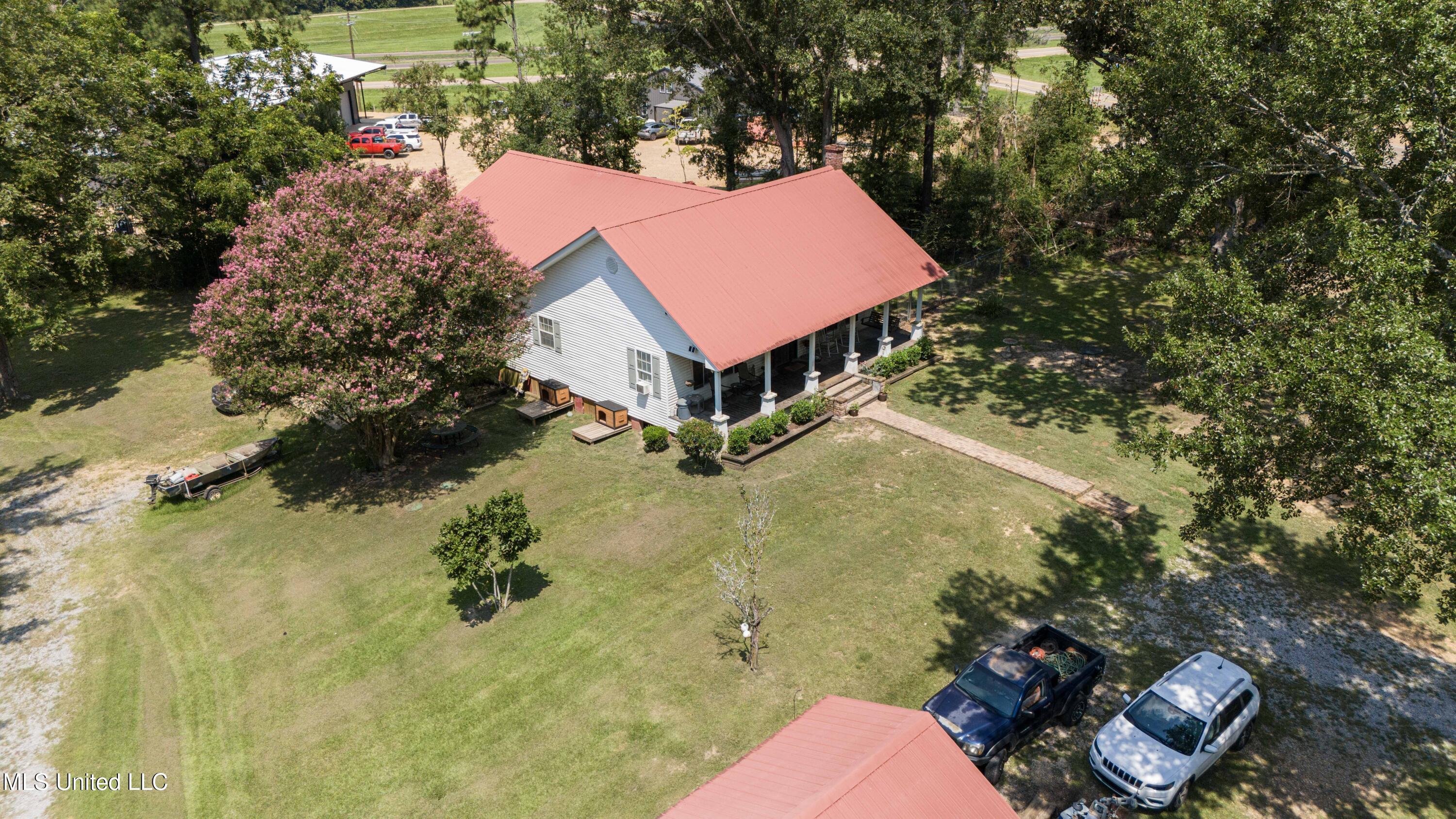 3200 Tower Road Wesson, MS 39191 - Photo 10 of 42 DJI_20250807113131_0039_D