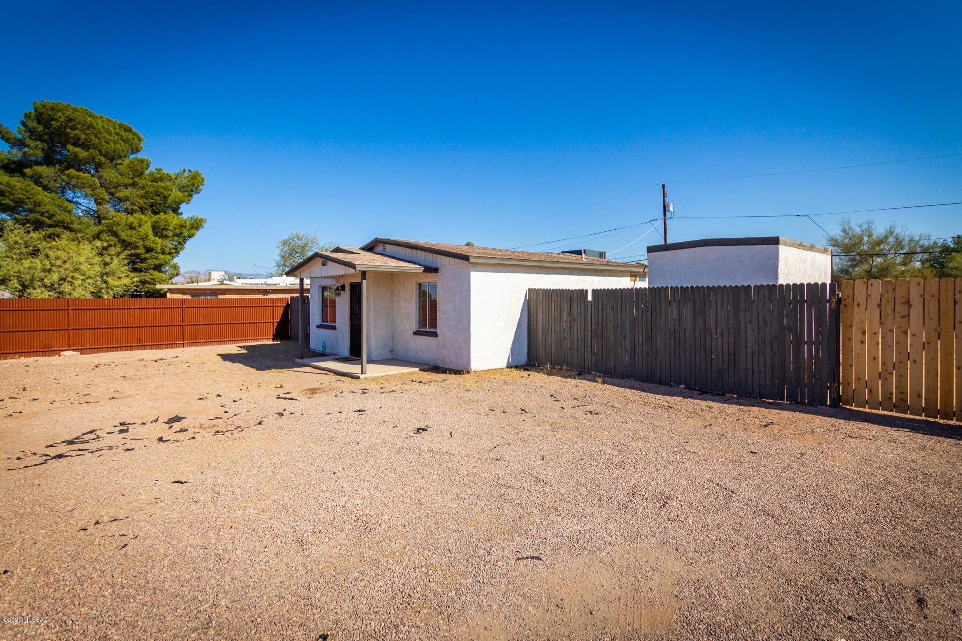 6801 South Craycroft Road Tucson, AZ 85756 - Photo 2 of 25