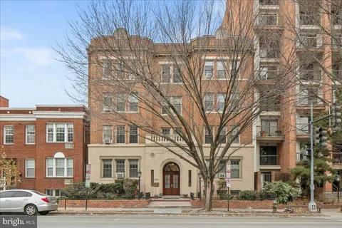 $315,000 | 3100 Wisconsin Avenue Northwest, Unit 406, Washington, DC 20016