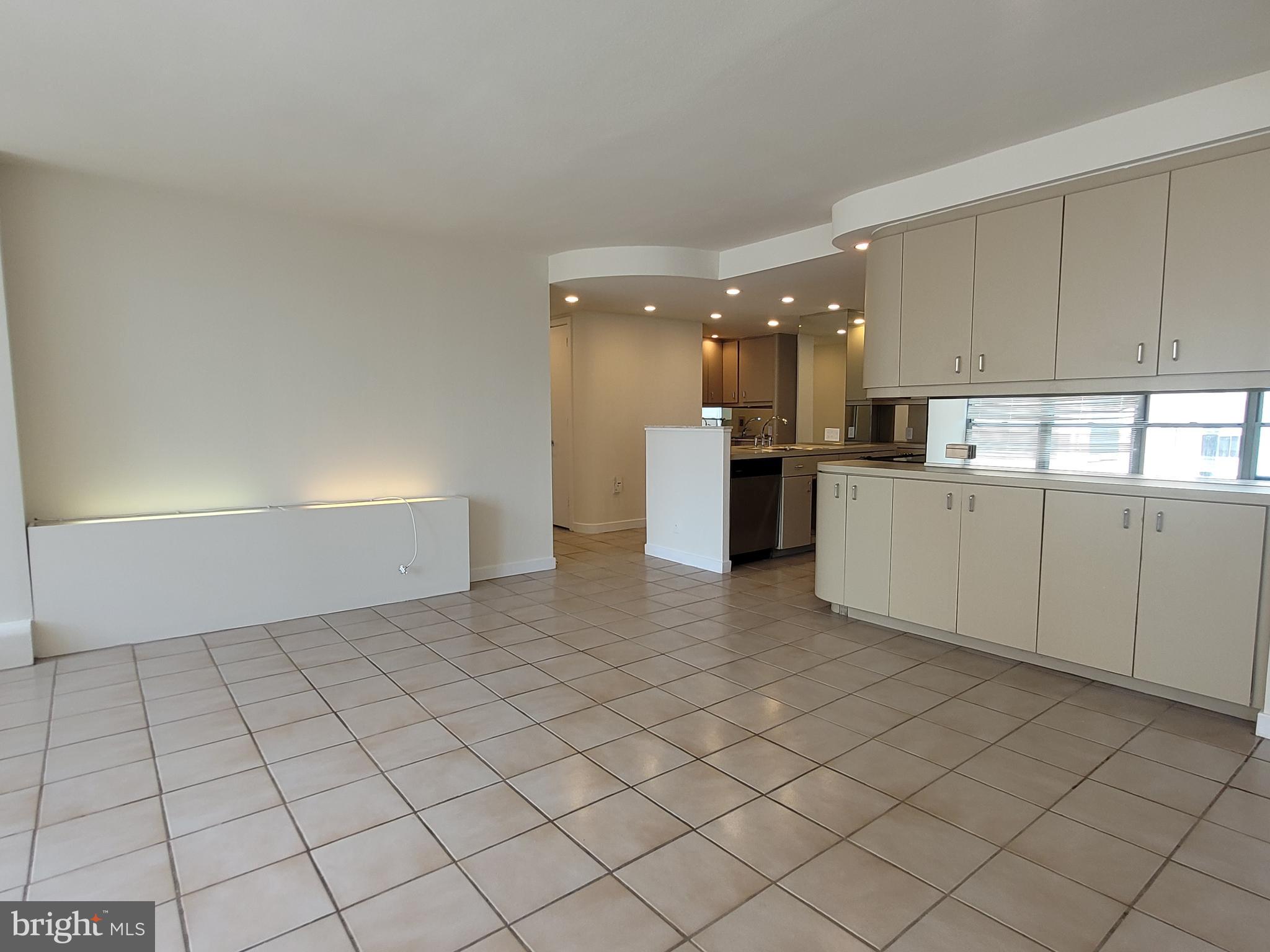 224-30 West Rittenhouse Square, Unit 2601 Philadelphia, PA 19103 - Photo 3 of 29