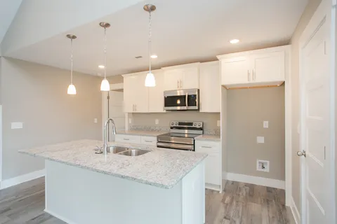 $414,900 | 130 Brooklyn Avenue, Manchester, TN 37355