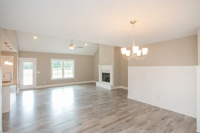 $414,900 | 130 Brooklyn Avenue, Manchester, TN 37355