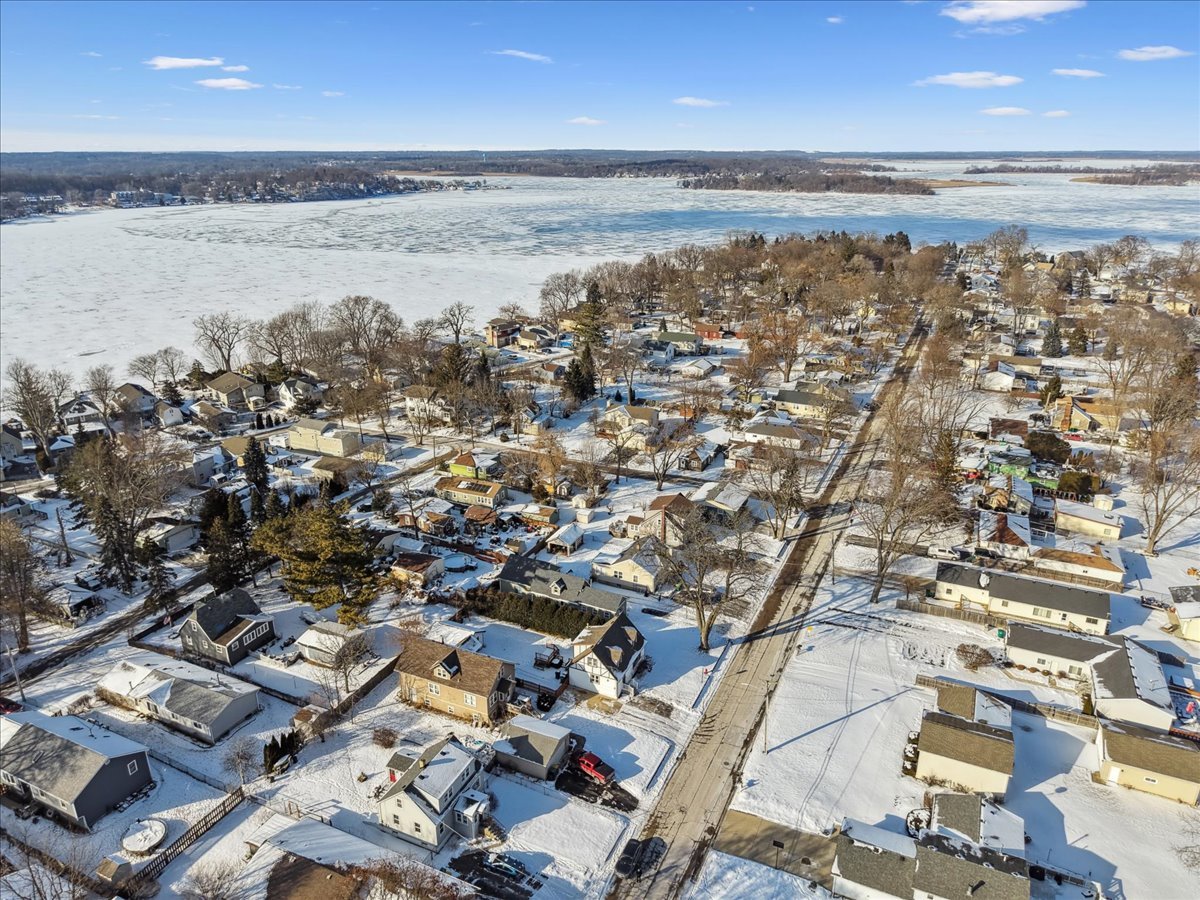 38 Lippincott Road Fox Lake, IL 60020 - Photo 31 of 36