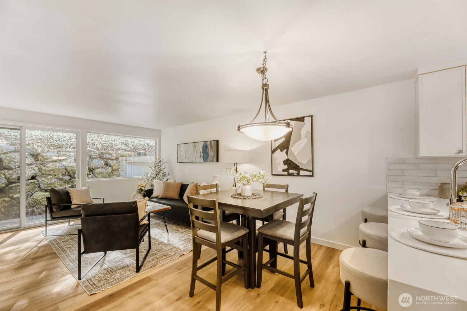 22906 Edmonds Way, Unit 10 Edmonds, WA 98020 - Photo 8 of 23