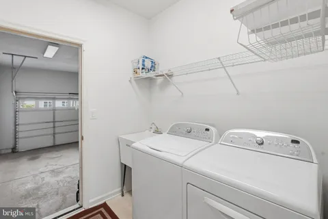 $465,000 | 190 Bridgewater Circle, Fredericksburg, VA 22406