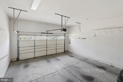 $465,000 | 190 Bridgewater Circle, Fredericksburg, VA 22406