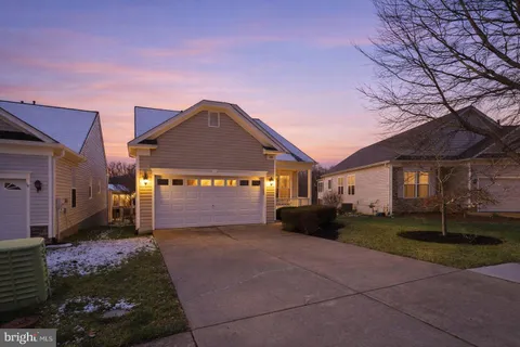 $465,000 | 190 Bridgewater Circle, Fredericksburg, VA 22406