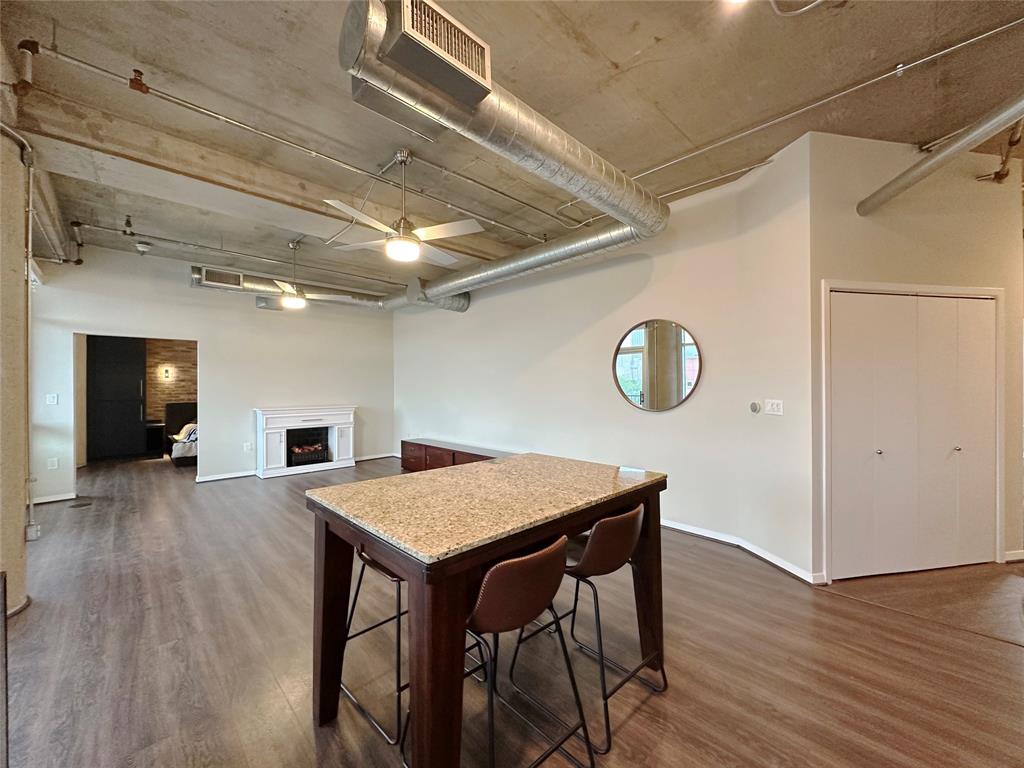 1001 Belleview Street, Unit 307 Dallas, TX 75215 - Photo 23 of 40