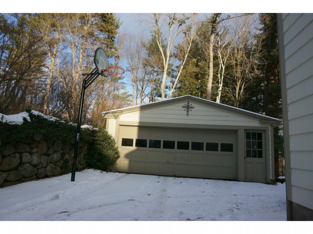 4 Kensington Road Concord, NH 03301 - Photo 4 of 31 Gallery Image 4