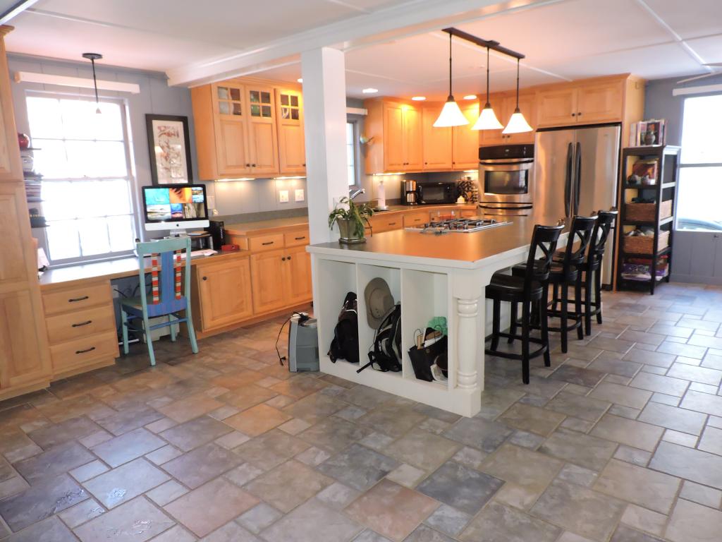 4 Kensington Road Concord, NH 03301 - Photo 8 of 31 Gallery Image 8