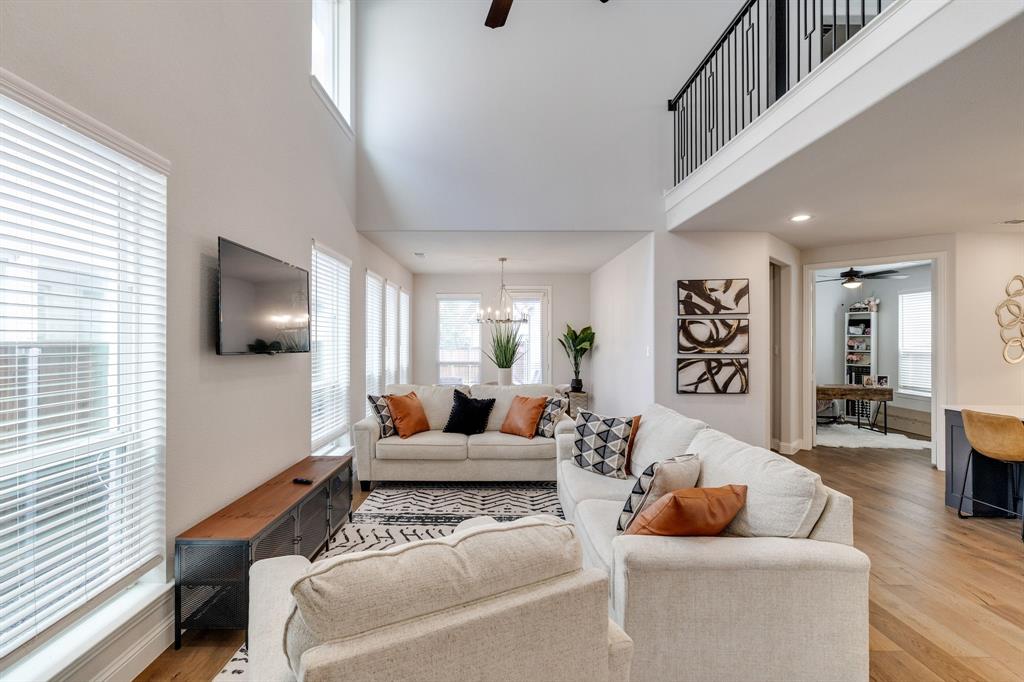 15583 Crape Myrtle Road Frisco, TX 75035 - Photo 10 of 37