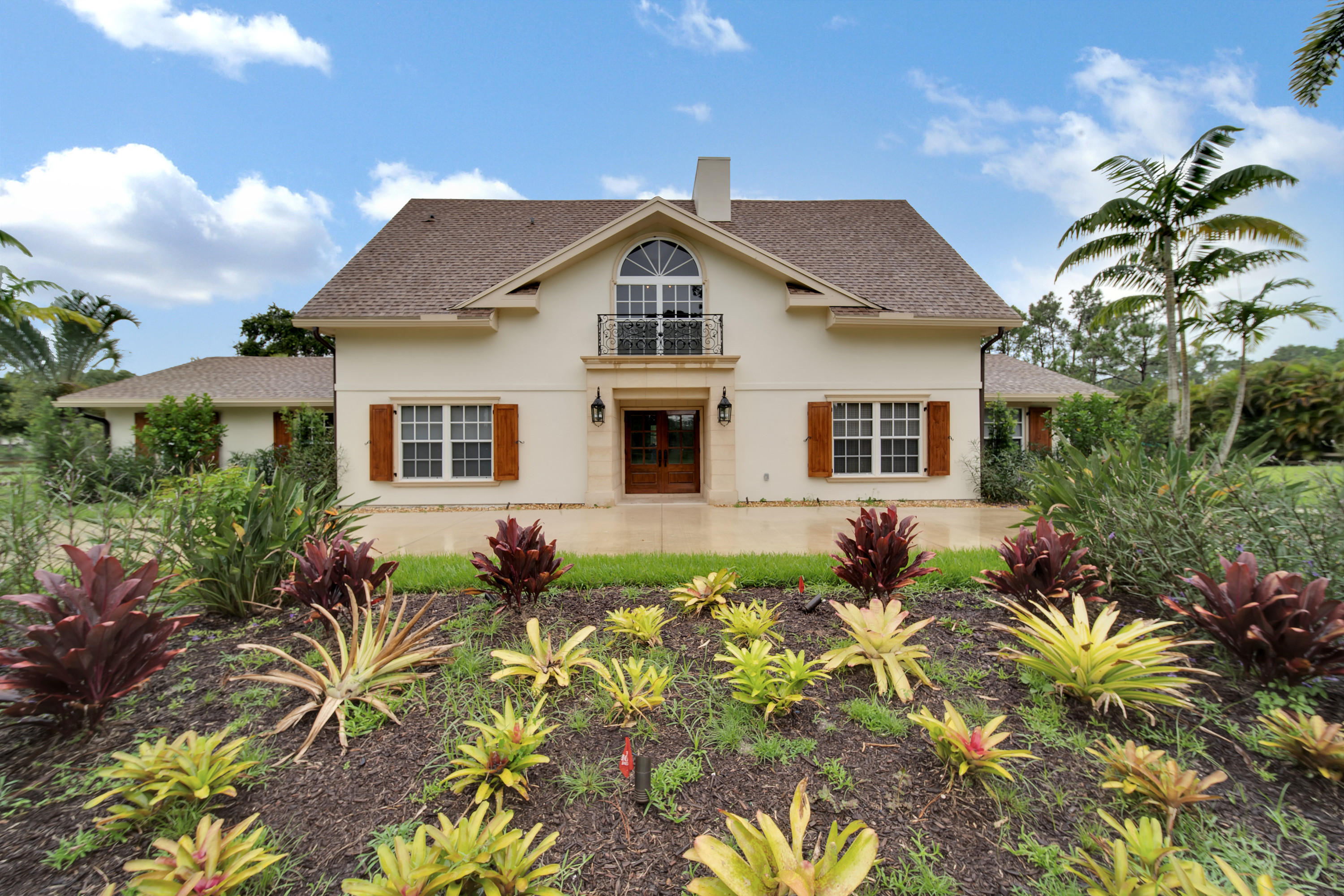 13262 Running Water Road Palm Beach Gardens, FL 33418 - Photo 30 of 36 Front
