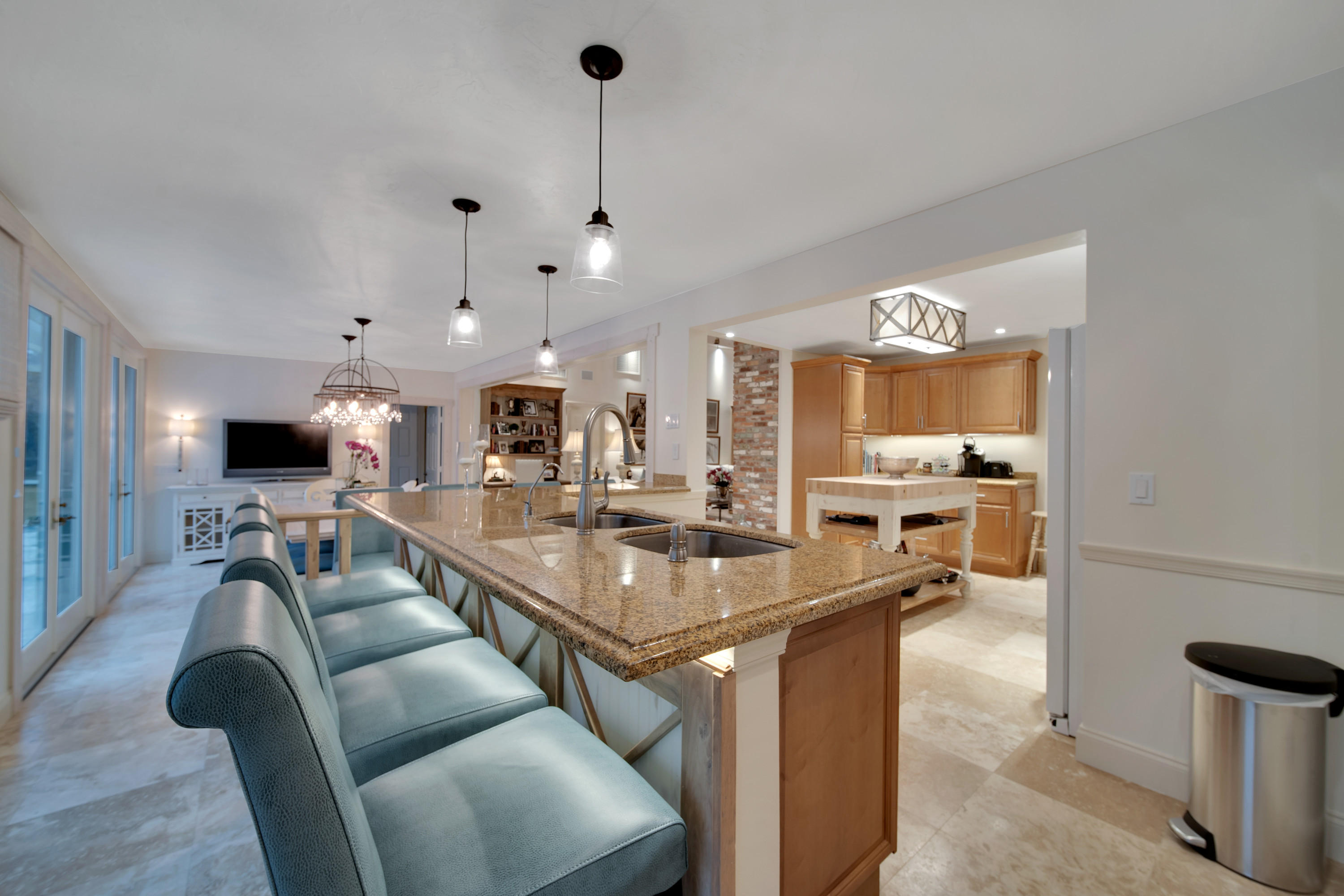 13262 Running Water Road Palm Beach Gardens, FL 33418 - Photo 9 of 36 Breakfast Bar