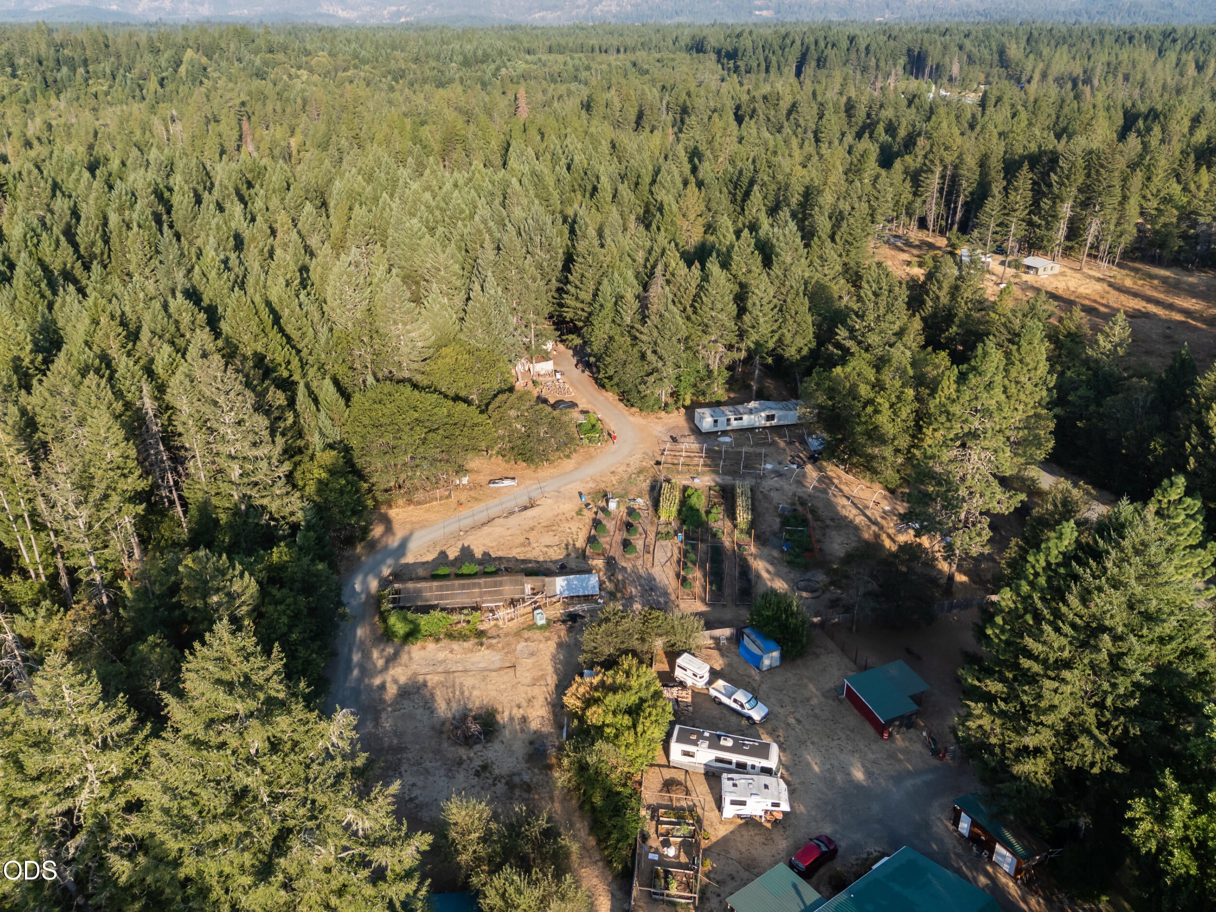 3580 Rockydale Road Cave Junction, OR 97523 - Photo 36 of 39 Gallery Image 36