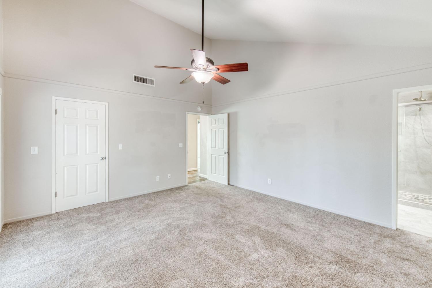 57 North Jasmine Avenue Clovis, CA 93611 - Photo 19 of 30