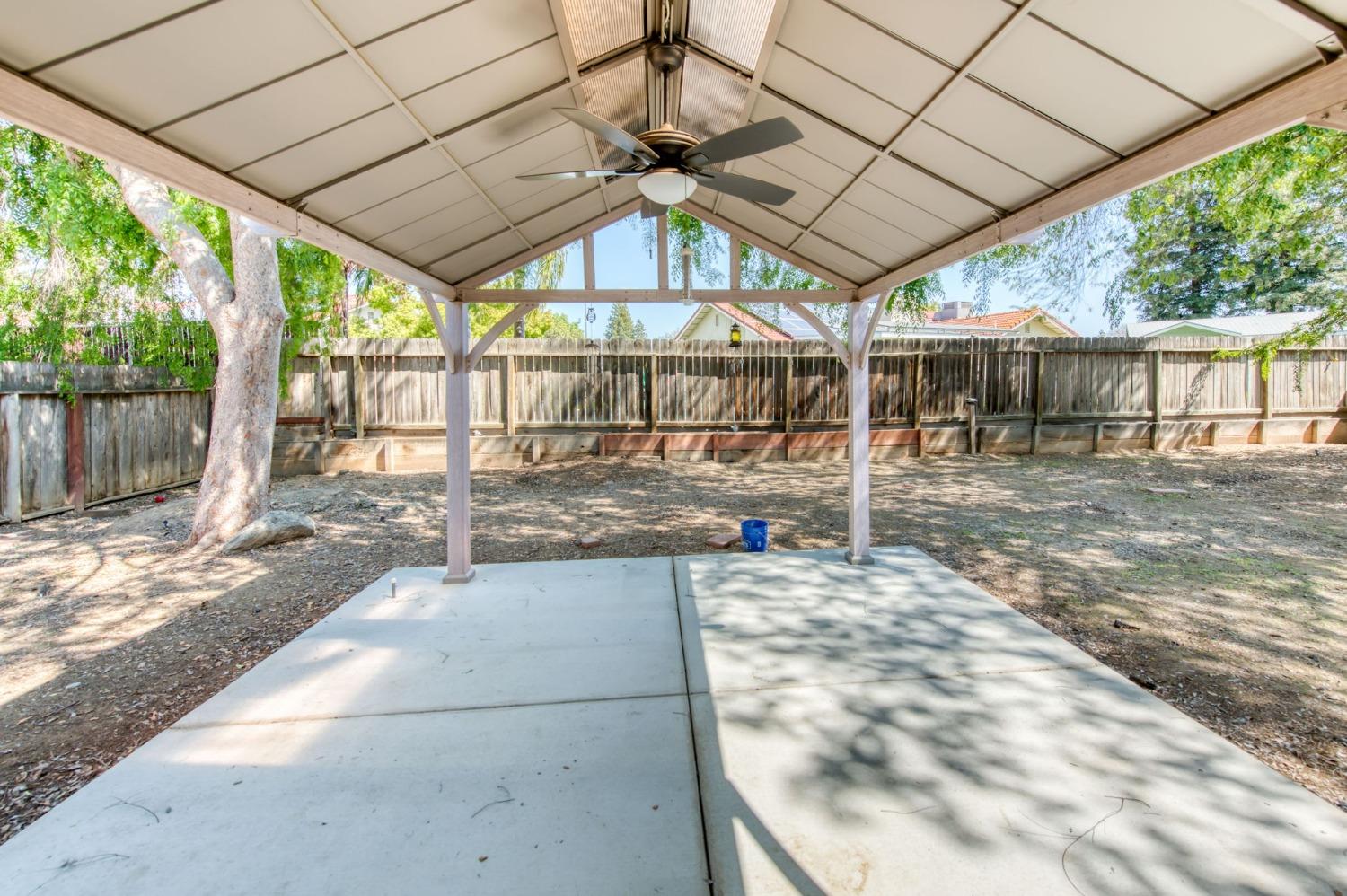 57 North Jasmine Avenue Clovis, CA 93611 - Photo 28 of 30