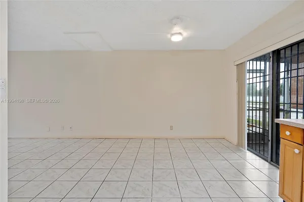 $1,800 | 5415 Northwest 27th Street, Unit A1, Lauderhill, FL 33313