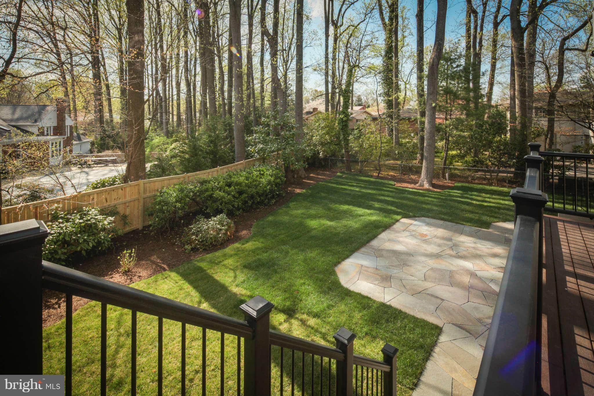 5820 Plainview Road Bethesda, MD 20817 - Photo 27 of 30 Exterior (Rear)