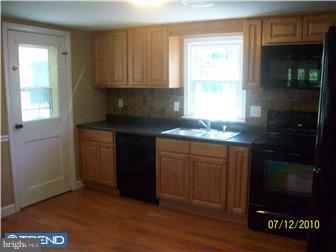 100 Jackson Road Gilbertsville, PA 19525 - Photo 5 of 11 Kitchen