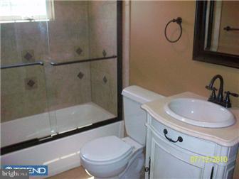 100 Jackson Road Gilbertsville, PA 19525 - Photo 7 of 11 Bathroom