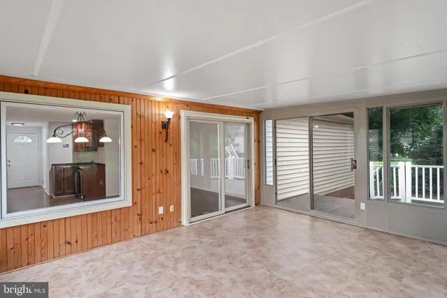 $3,000 | 12629 Fantasia Drive, Herndon, VA 20170