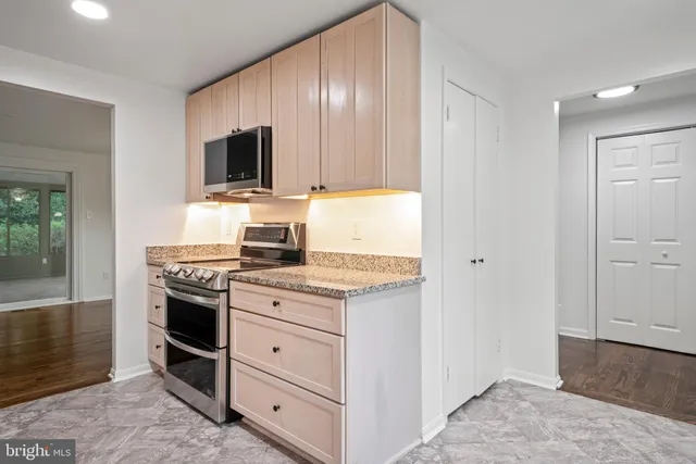 $3,000 | 12629 Fantasia Drive, Herndon, VA 20170